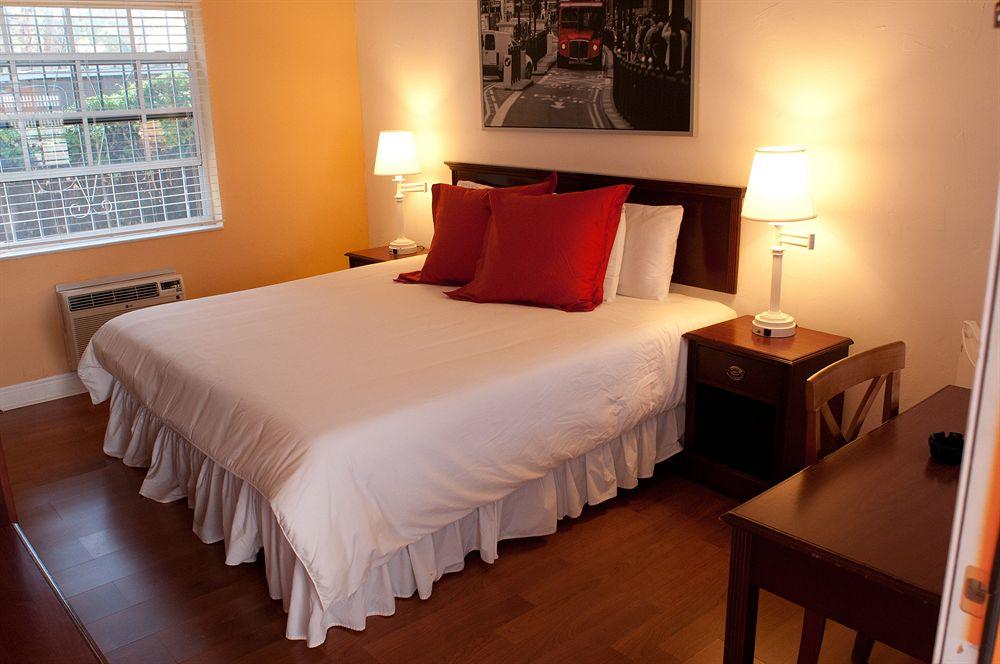 Travelodge By Wyndham Miami Biscayne Bay Zewnętrze zdjęcie